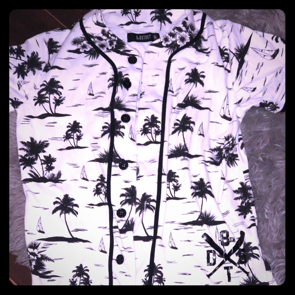 Button up men’s shirt